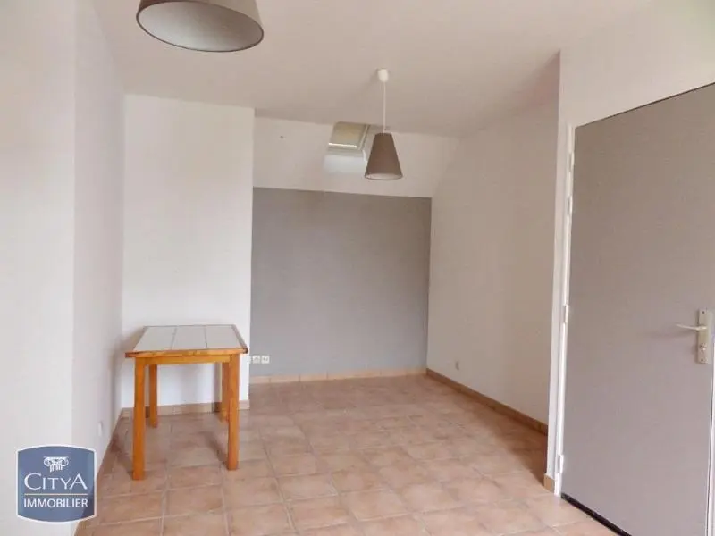 Illustration pour Appartement 1 pièce 20.42m² Photo Appartement 1 pièce 20.42m²