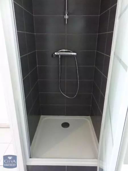 Photo 3 Appartement 1 pièce 21.21m²