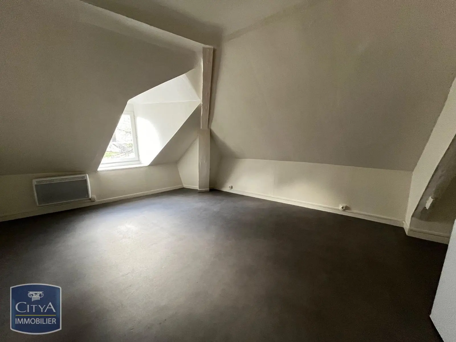 Photo 3 Appartement 3 pièces 31.98m²