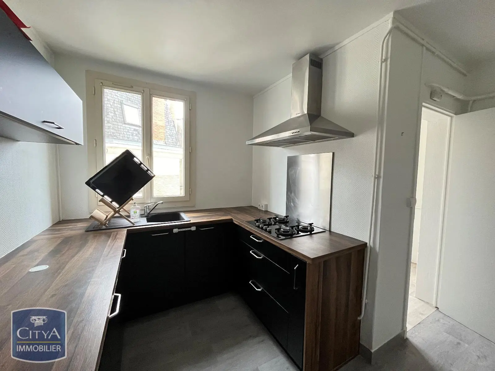 Photo 2 Appartement 5 pièces 88.28m²