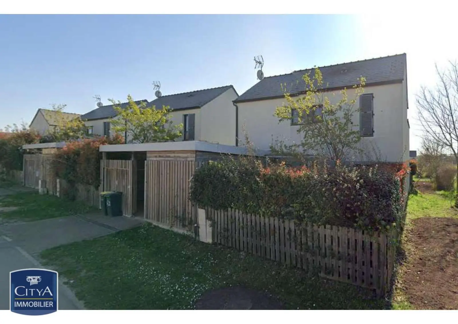 Photo 1 Maison 4 pièces 105m²