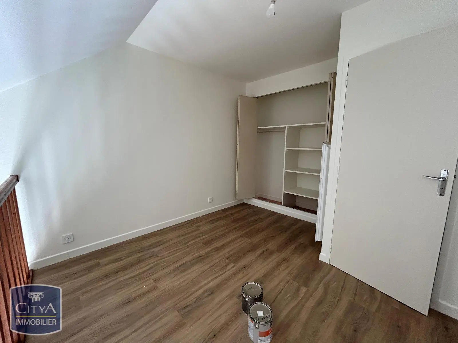 Photo 1 Appartement 1 pièce 32.83m²