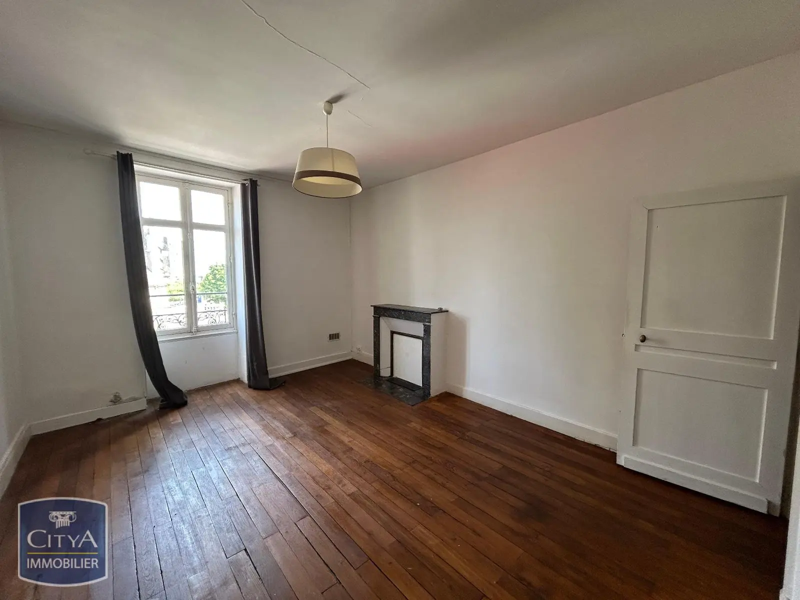 Photo 2 Appartement 4 pièces 100m²