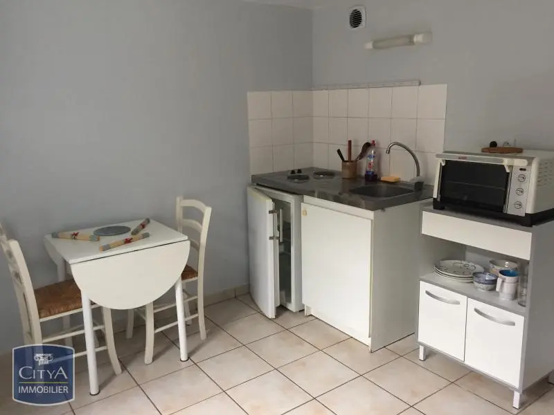 Photo 2 Appartement 1 pièce 16.5m²