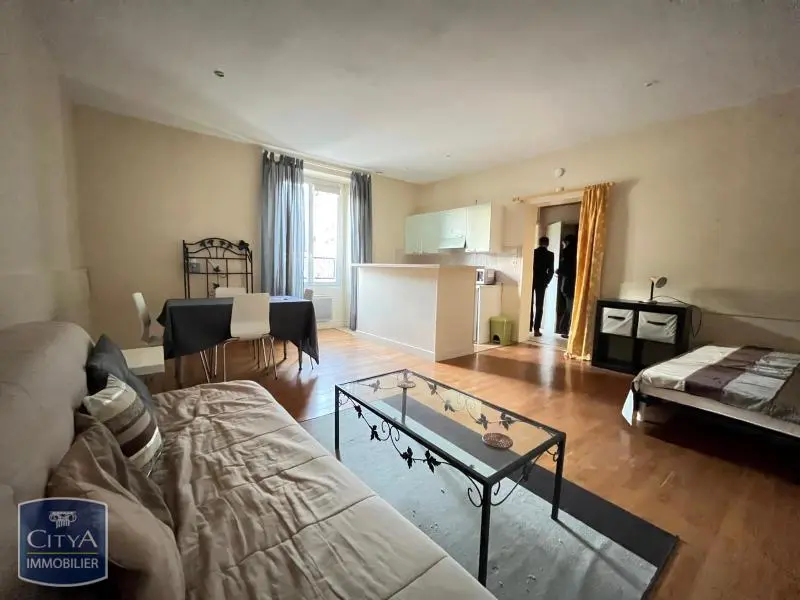 Photo 1 Appartement 1 pièce 29.5m²