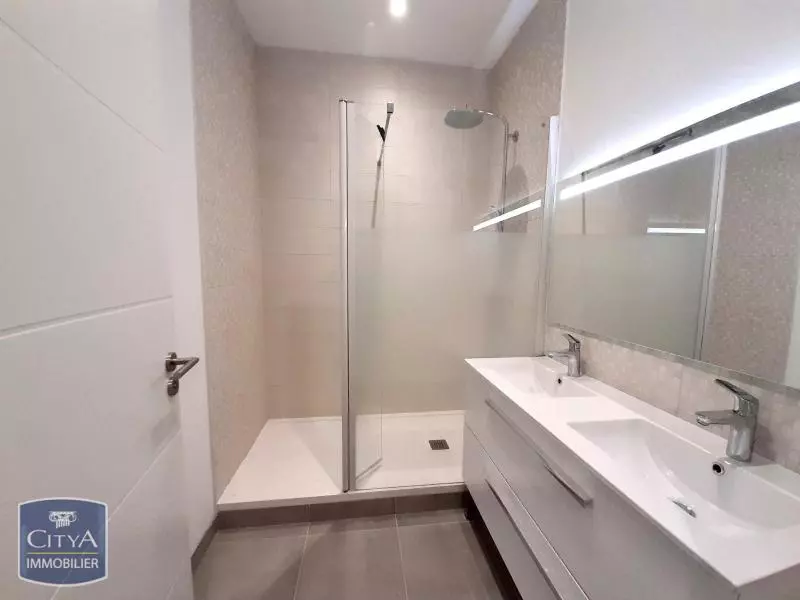 Photo 9 Appartement 4 pièces 122.31m²