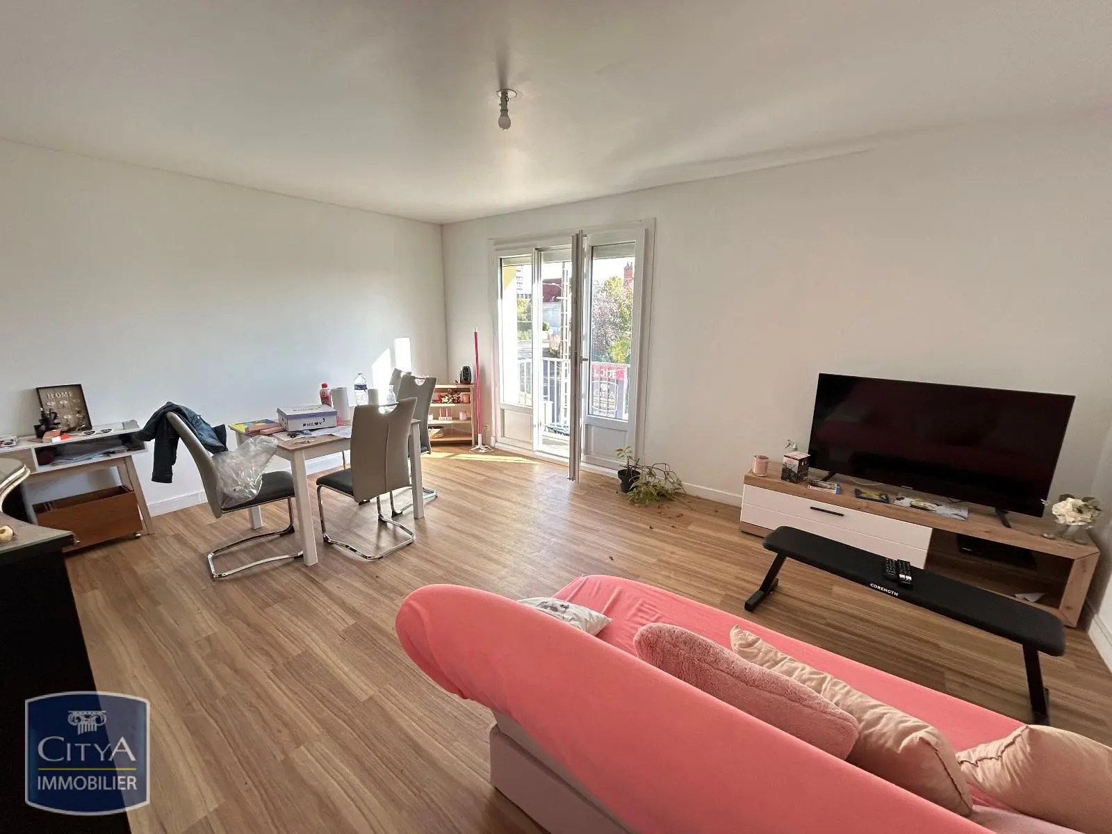 Photo 2 Appartement 2 pièces 55.94m²