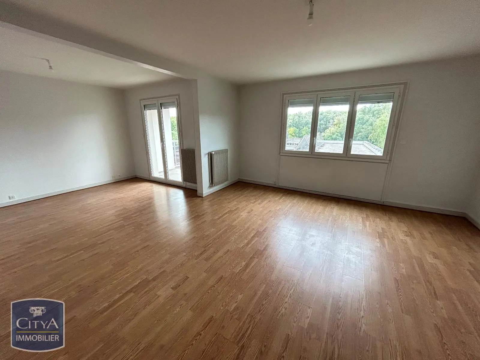 Photo 1 Appartement 5 pièces 116.06m²