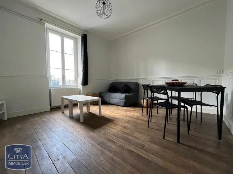 Photo 1 Appartement 1 pièce 33.93m²