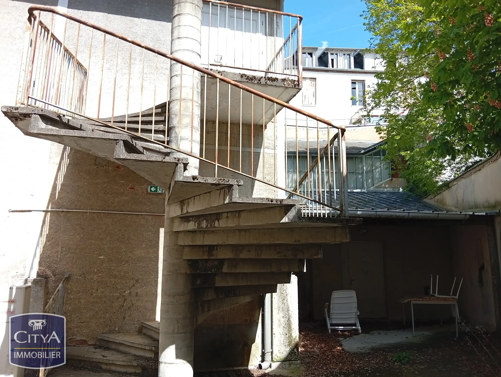 Photo 19 Immeuble 1977m²