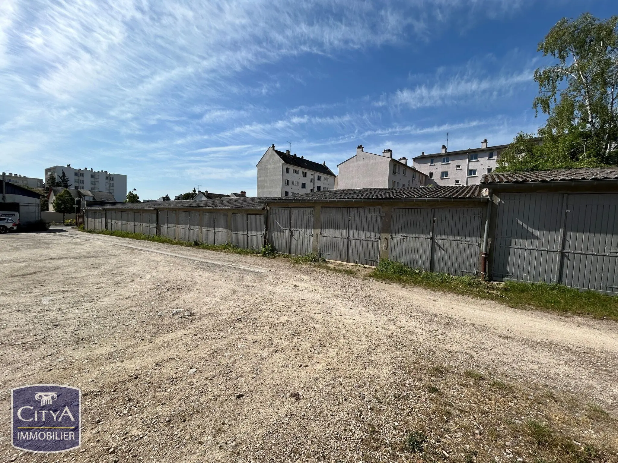 Photo 4 Parking 300m²