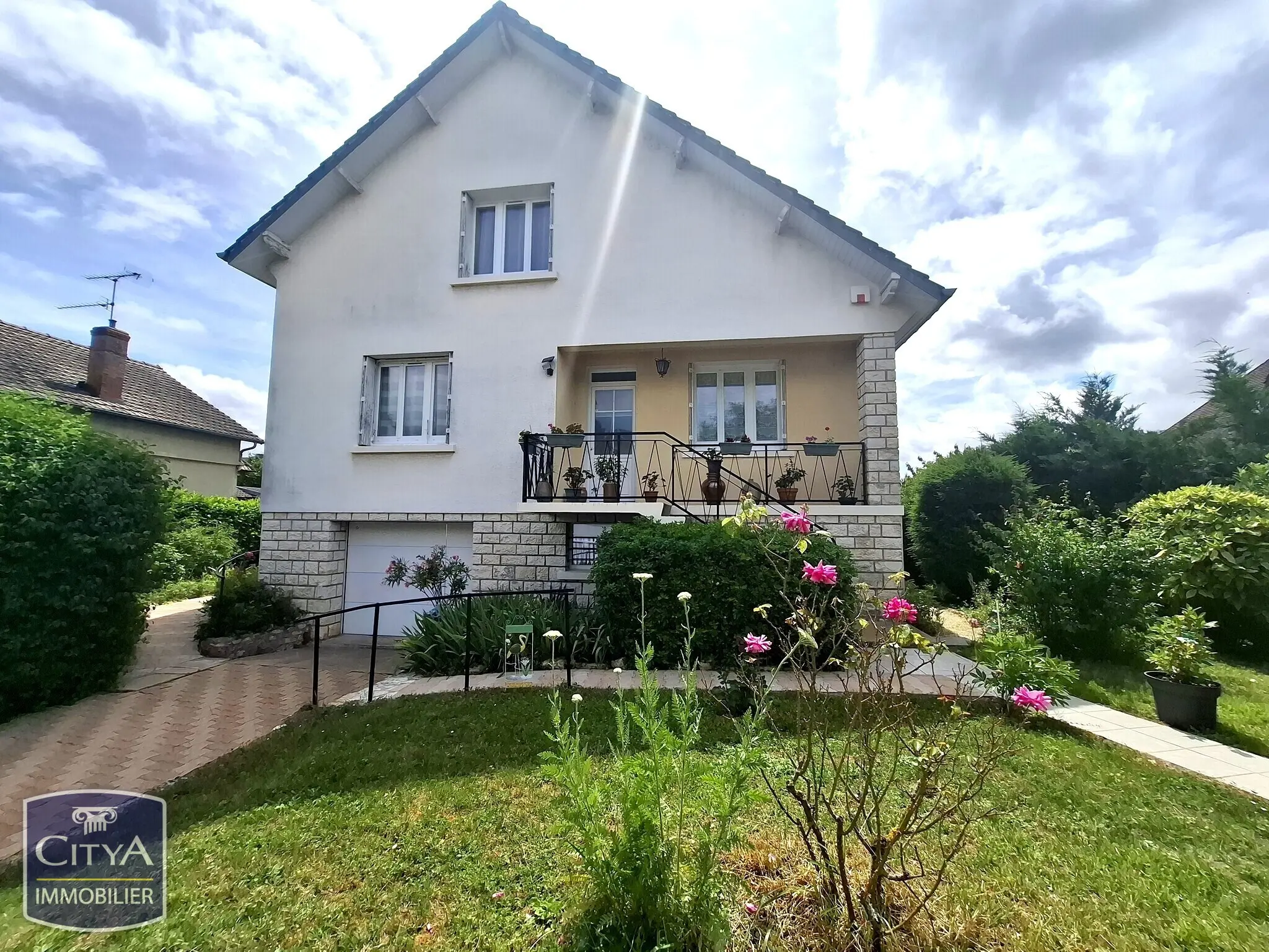 Photo 1 Maison 5 pièces 128m²