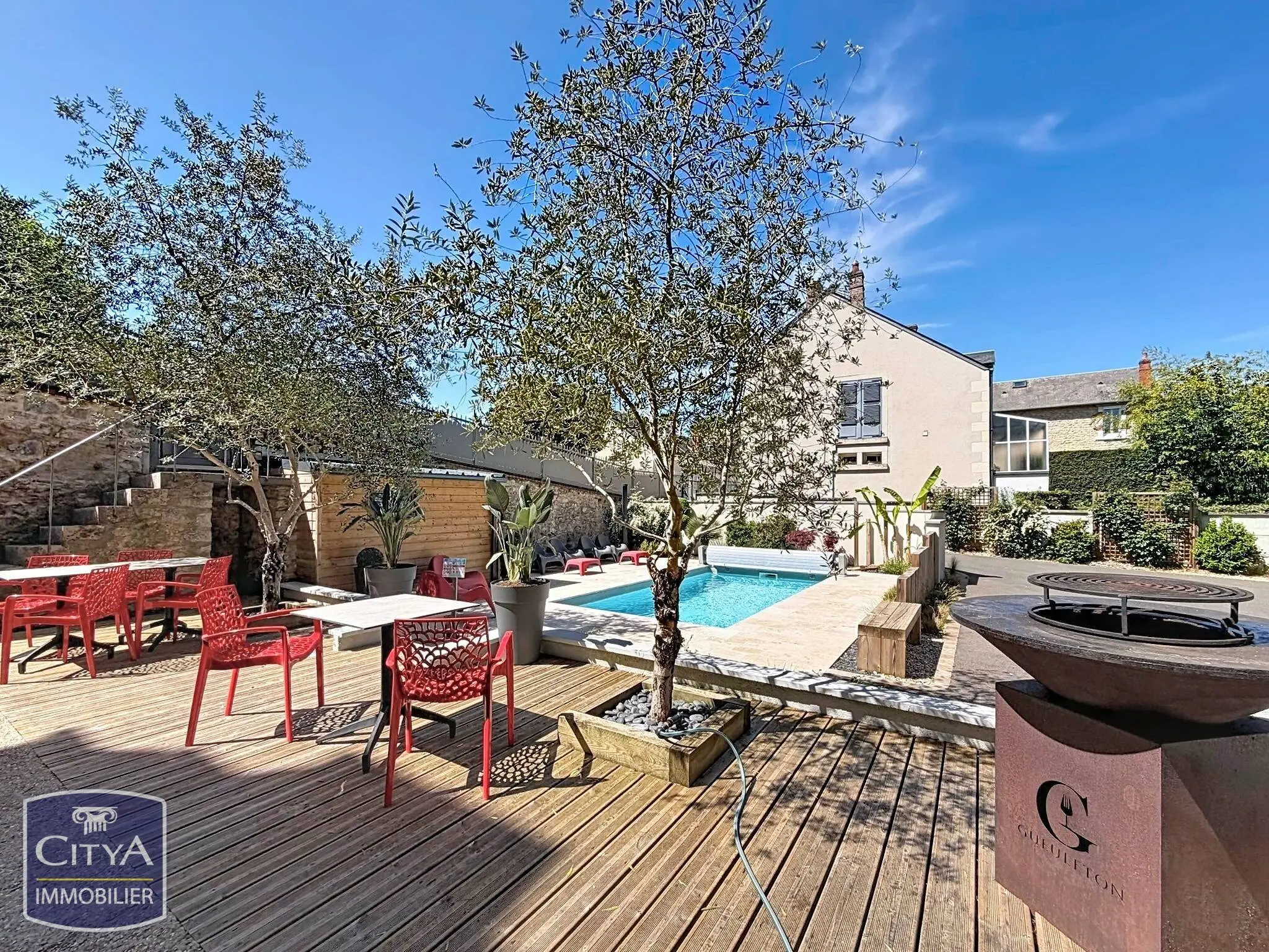 Photo 2 Maison 15 pièces 365m²