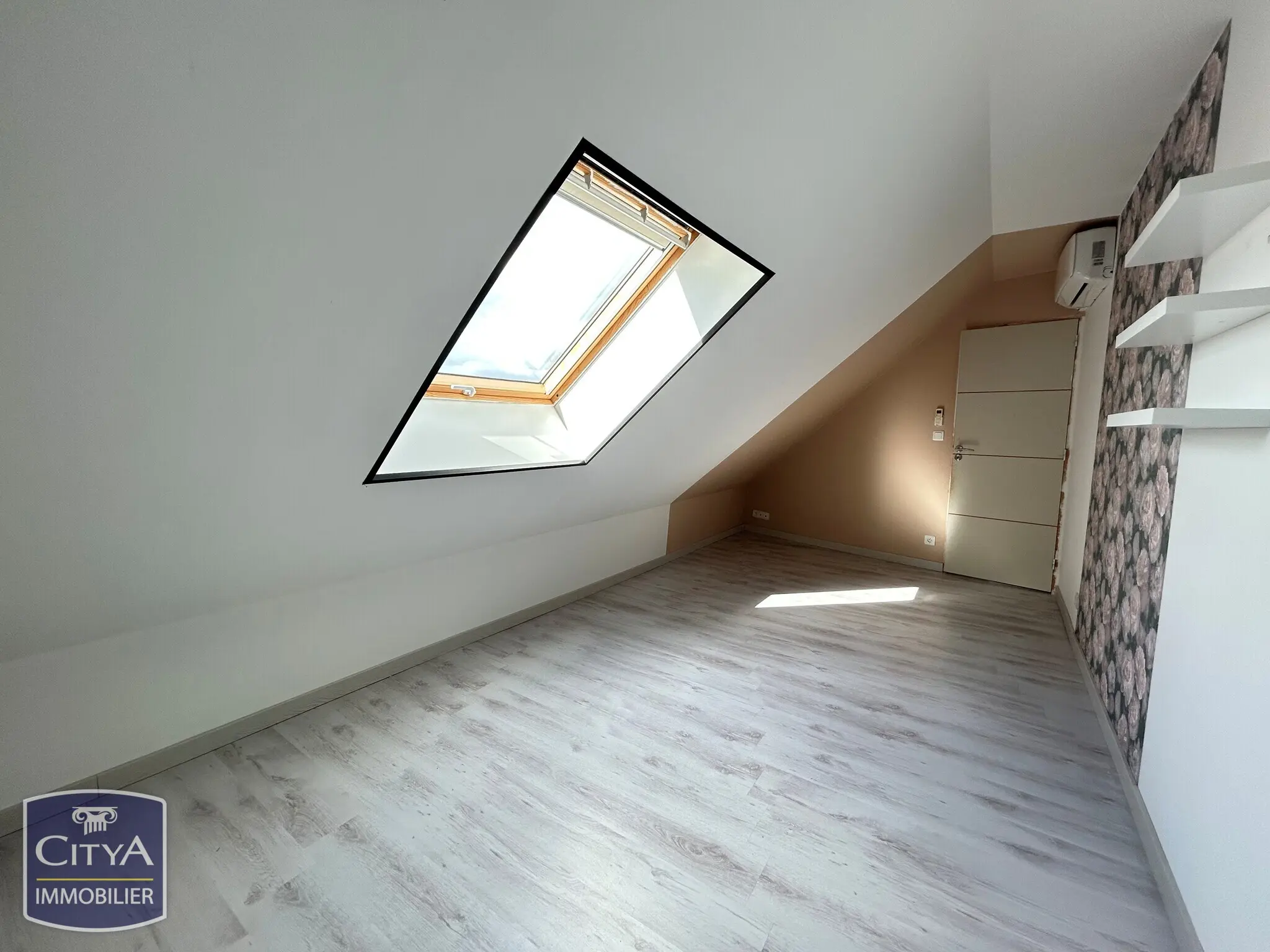 Photo 11 Maison 8 pièces 144.43m²