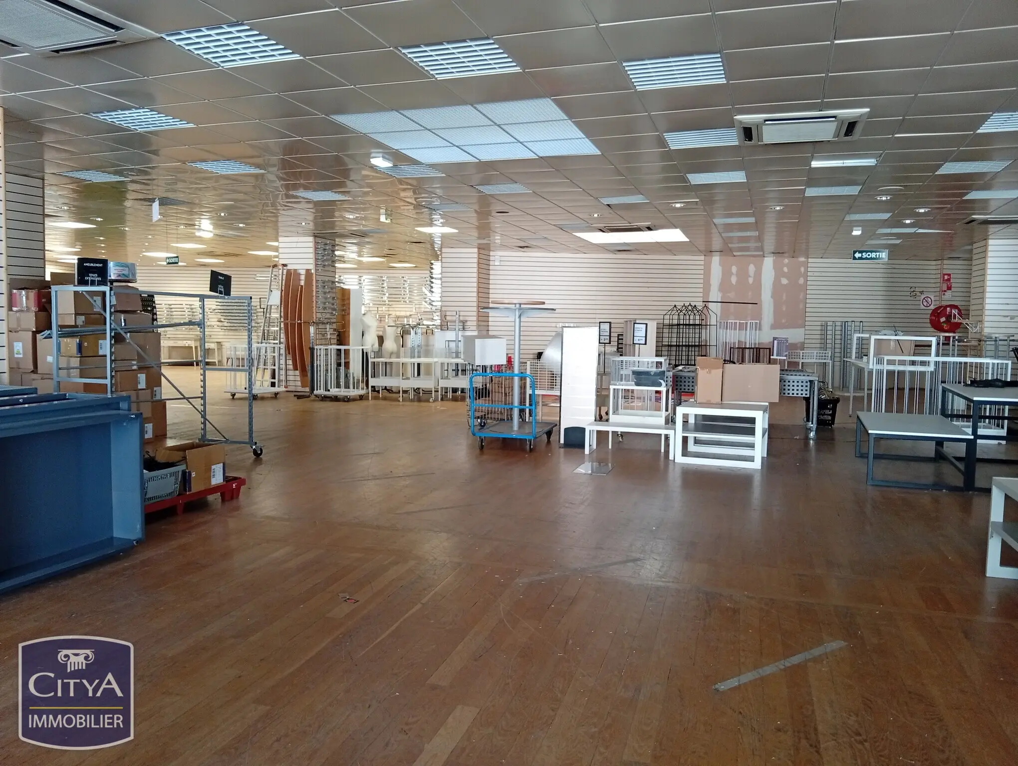 Photo 13 Immeuble 1977m²