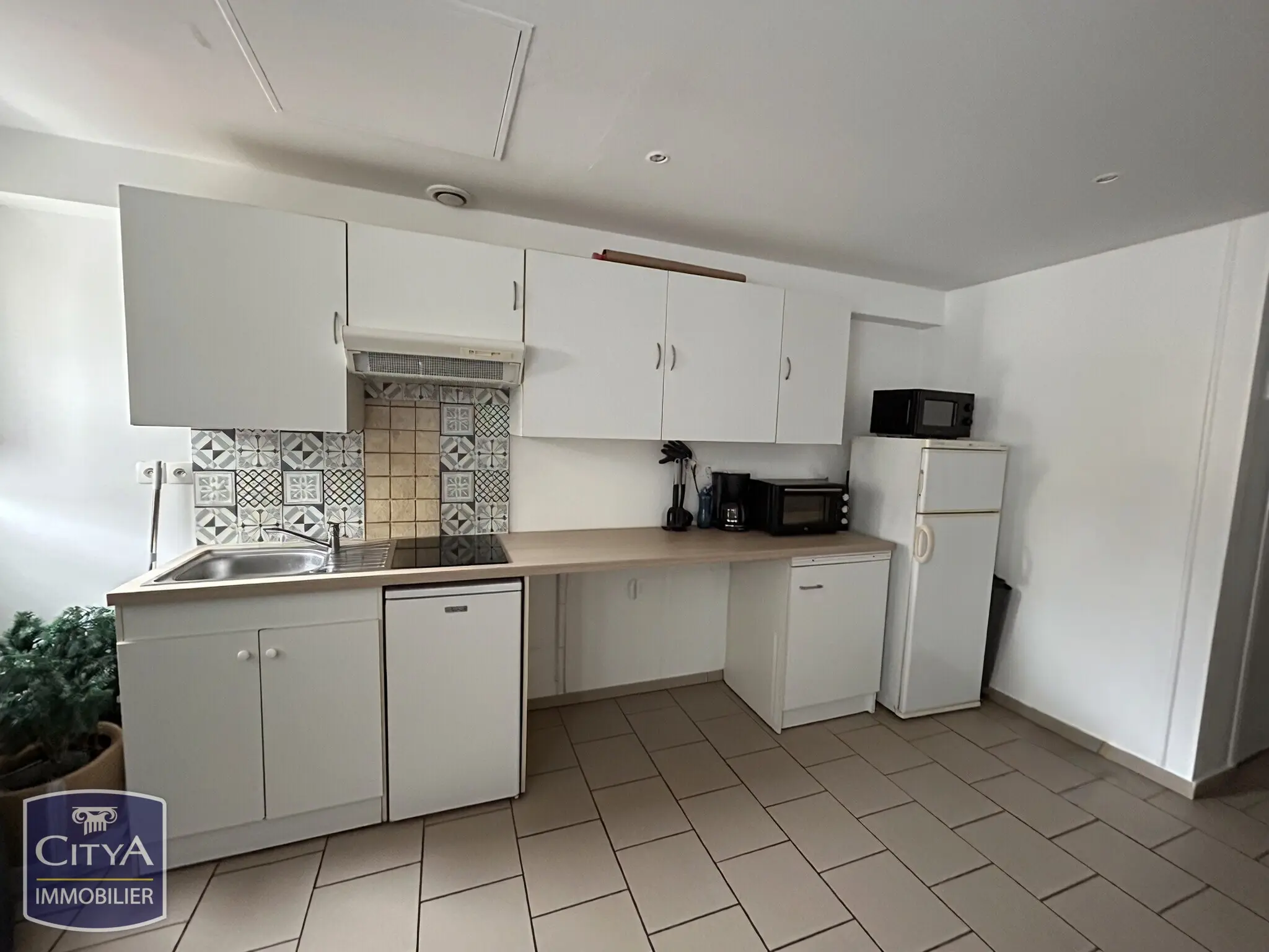 Photo 3 Immeuble 180m²