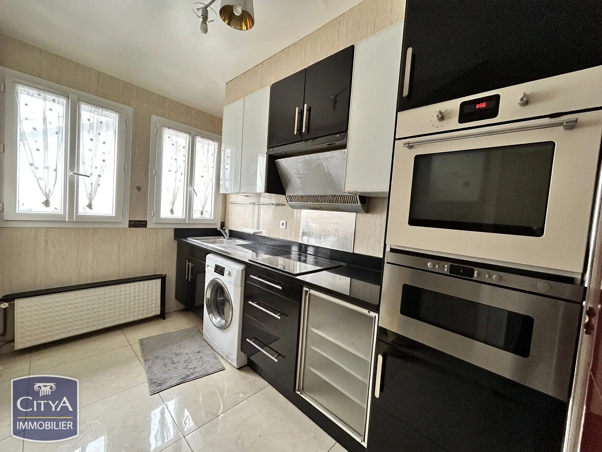 Photo 2 Appartement 5 pièces 80m²