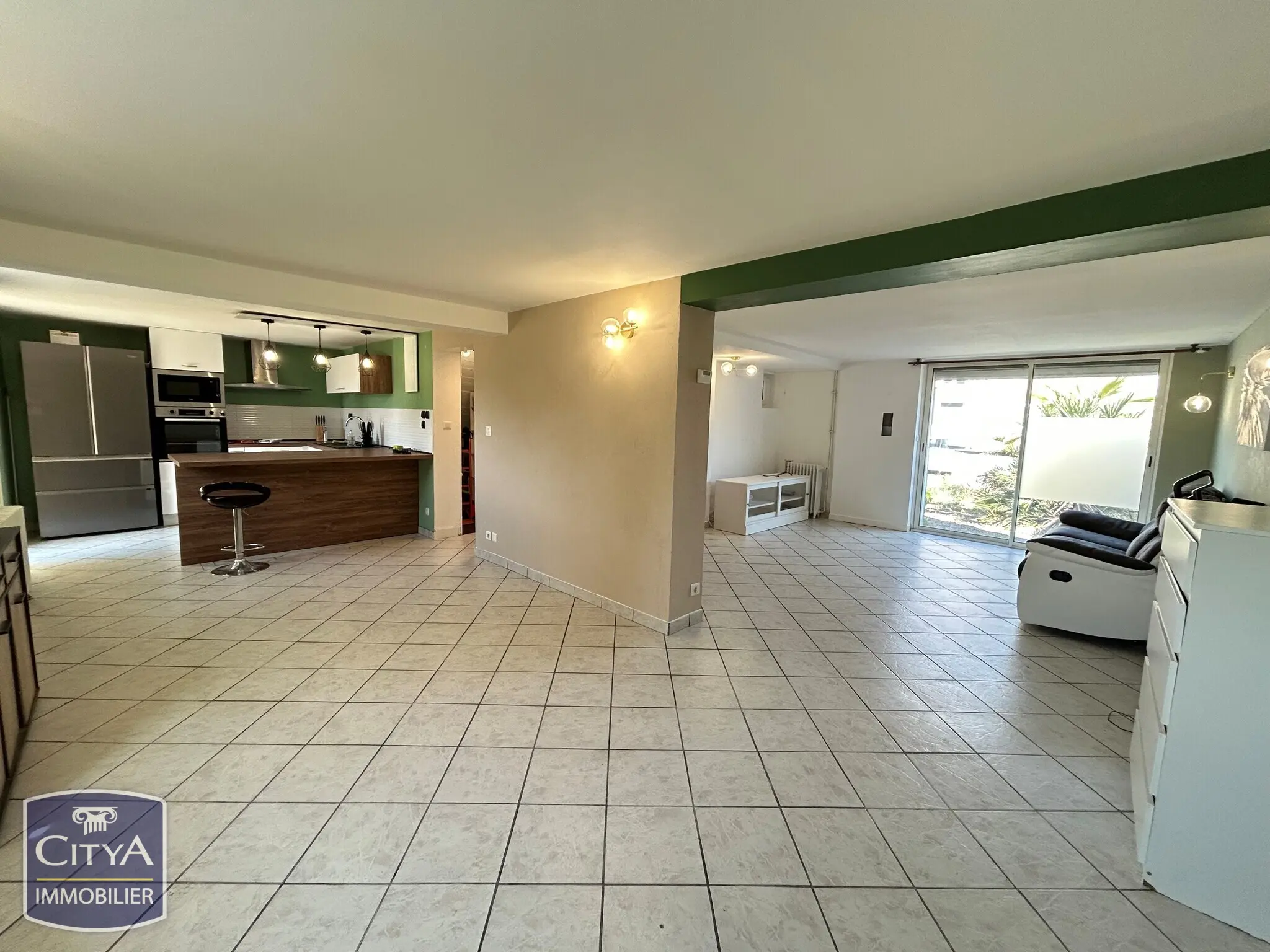 Photo 1 Maison 4 pièces 120m²