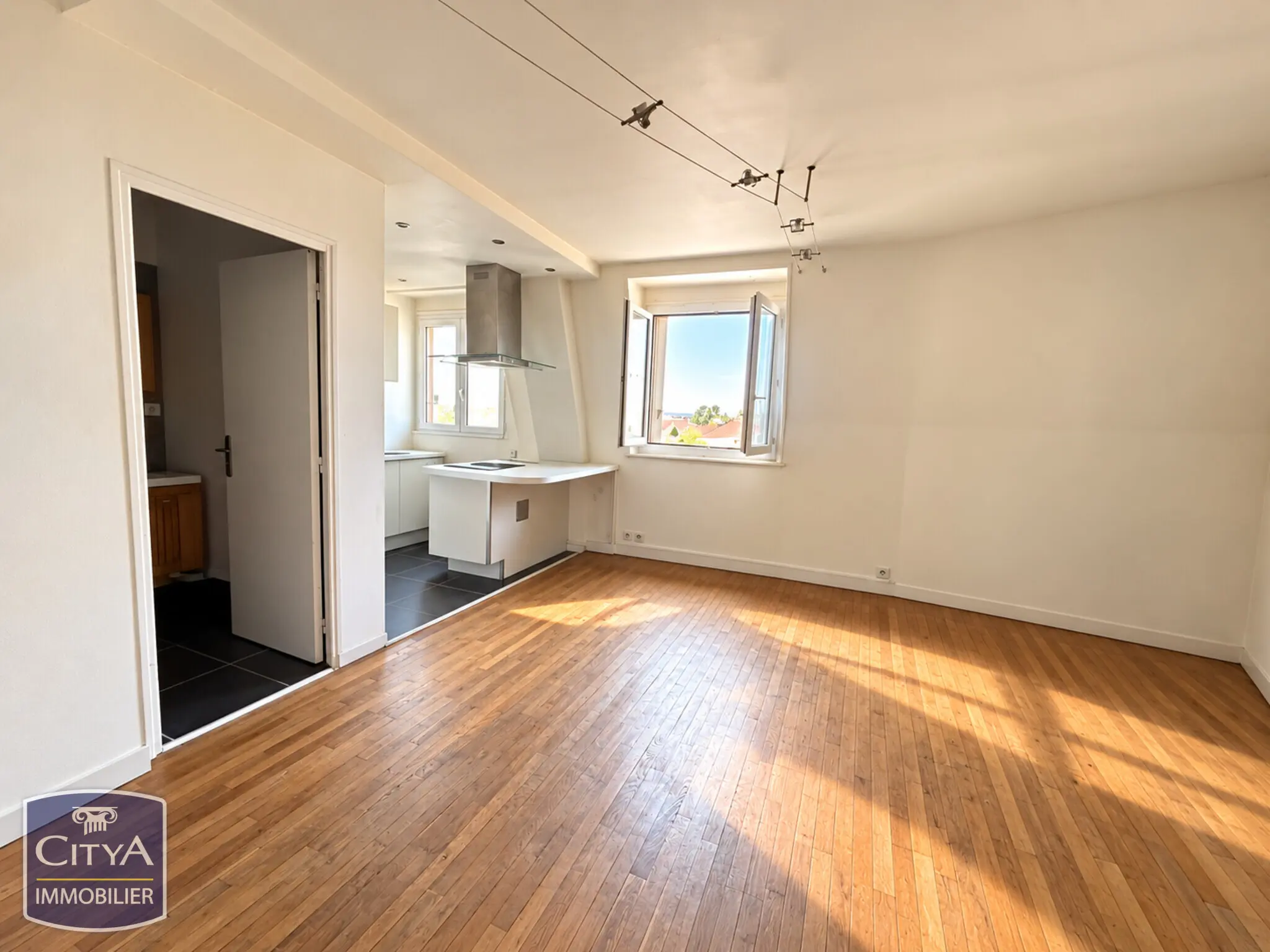 Photo 3 Appartement 2 pièces 43.7m²