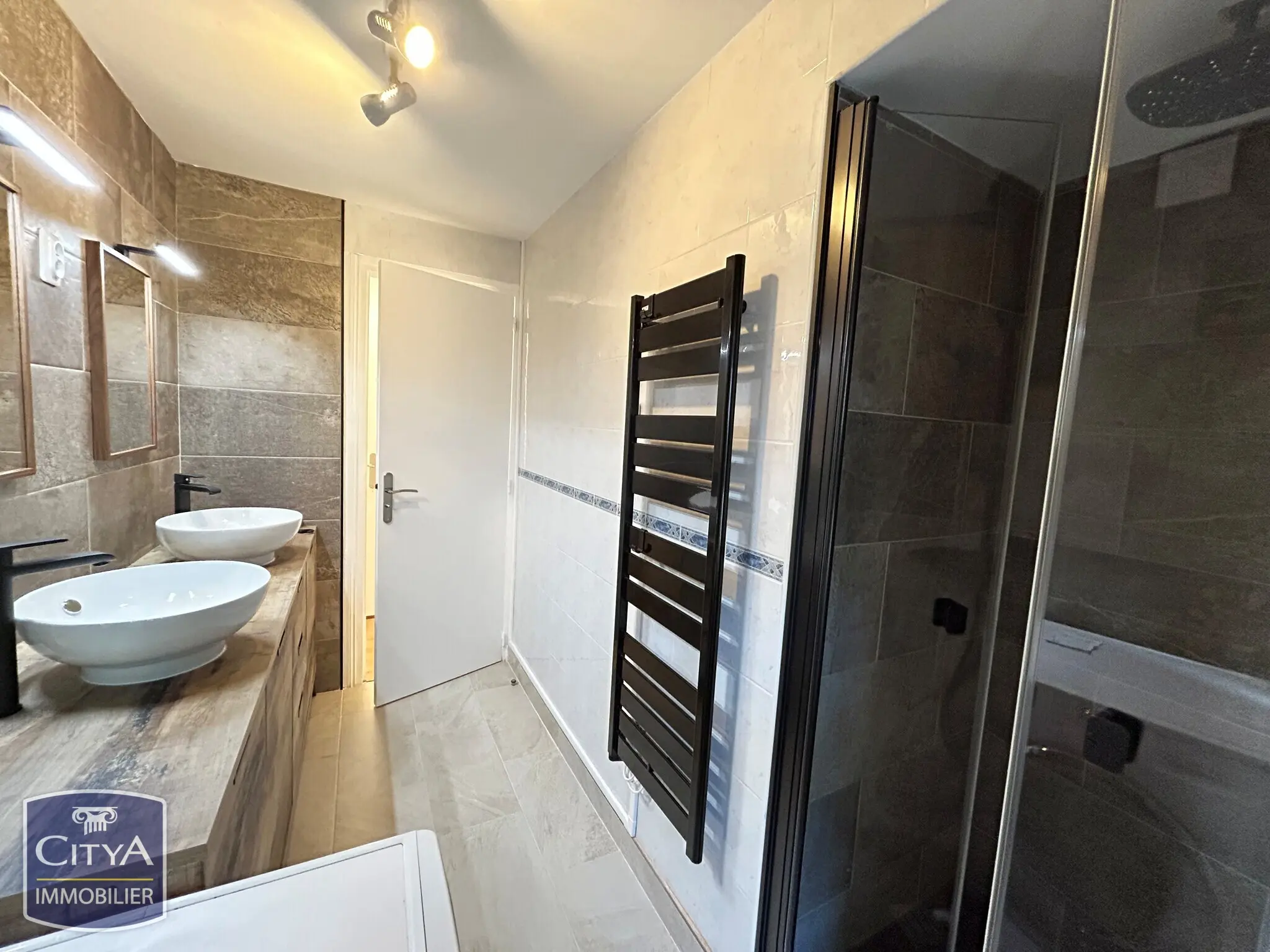 Photo 12 Appartement 5 pièces 120.32m²