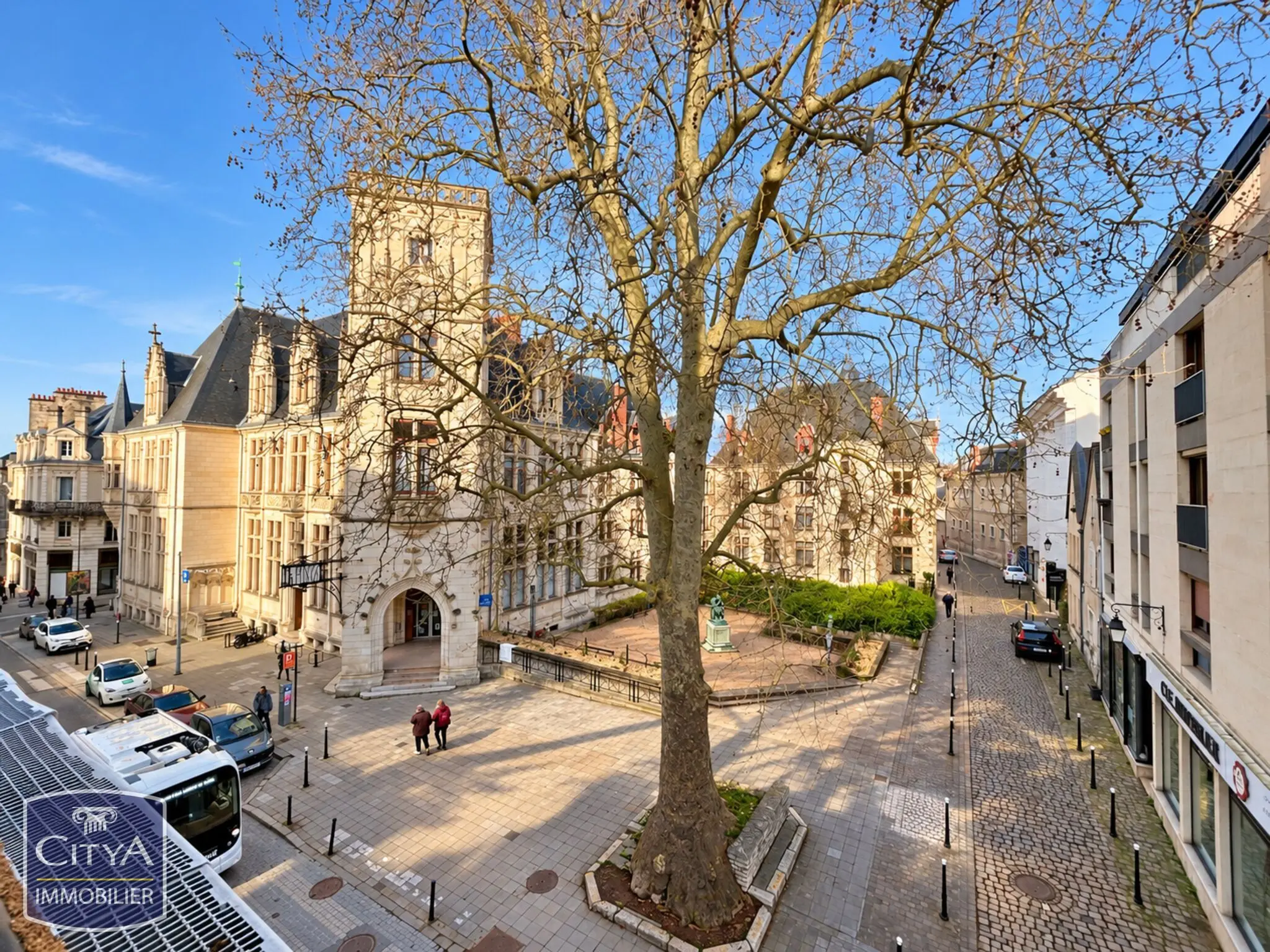 Photo 1 Appartement 4 pièces 100.28m²