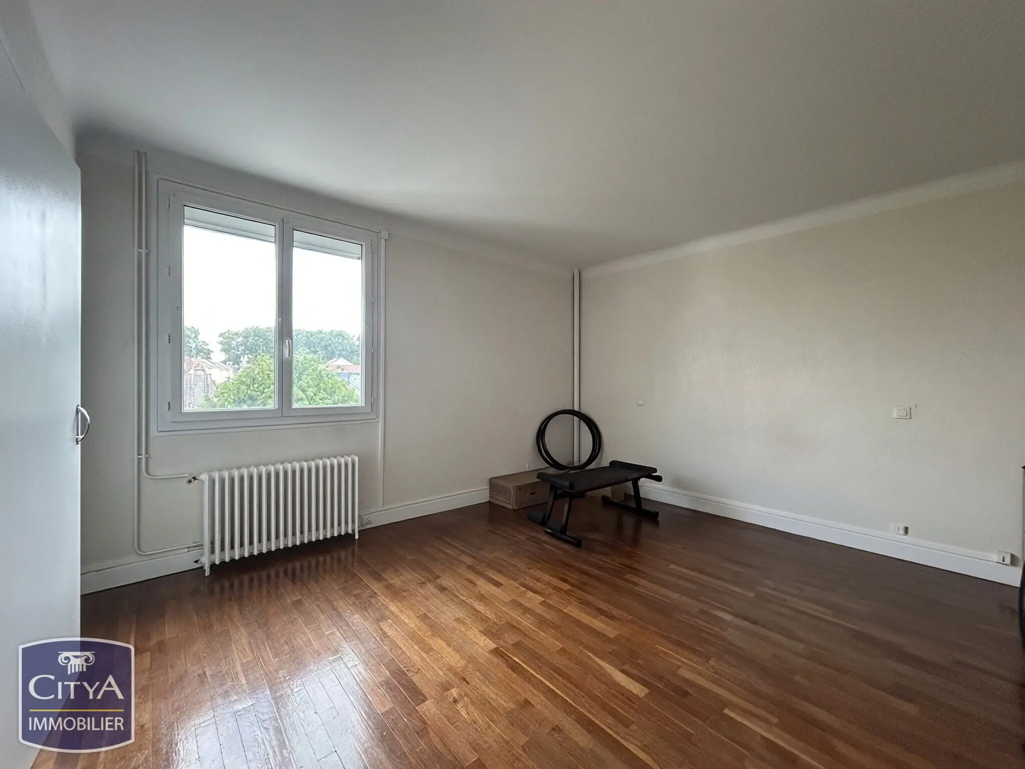 Photo 10 Immeuble 180m²