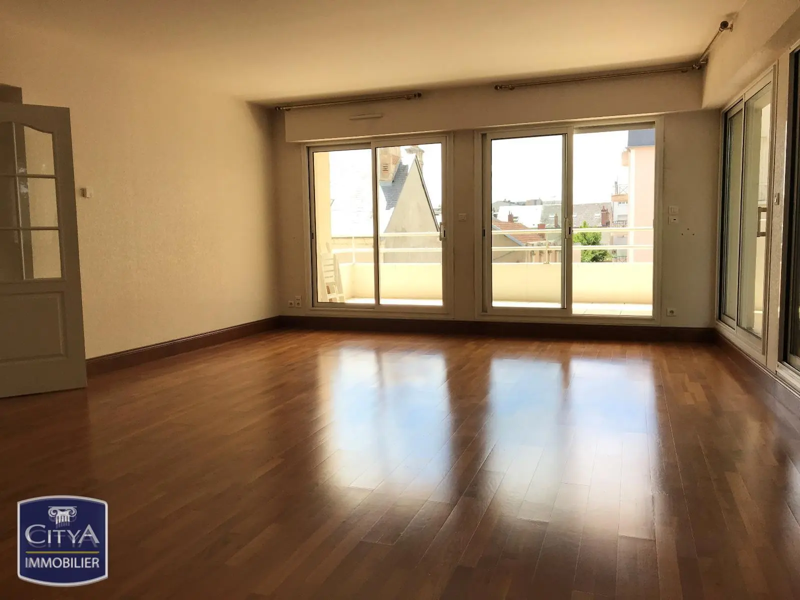 Photo 1 Appartement 3 pièces 93.04m²