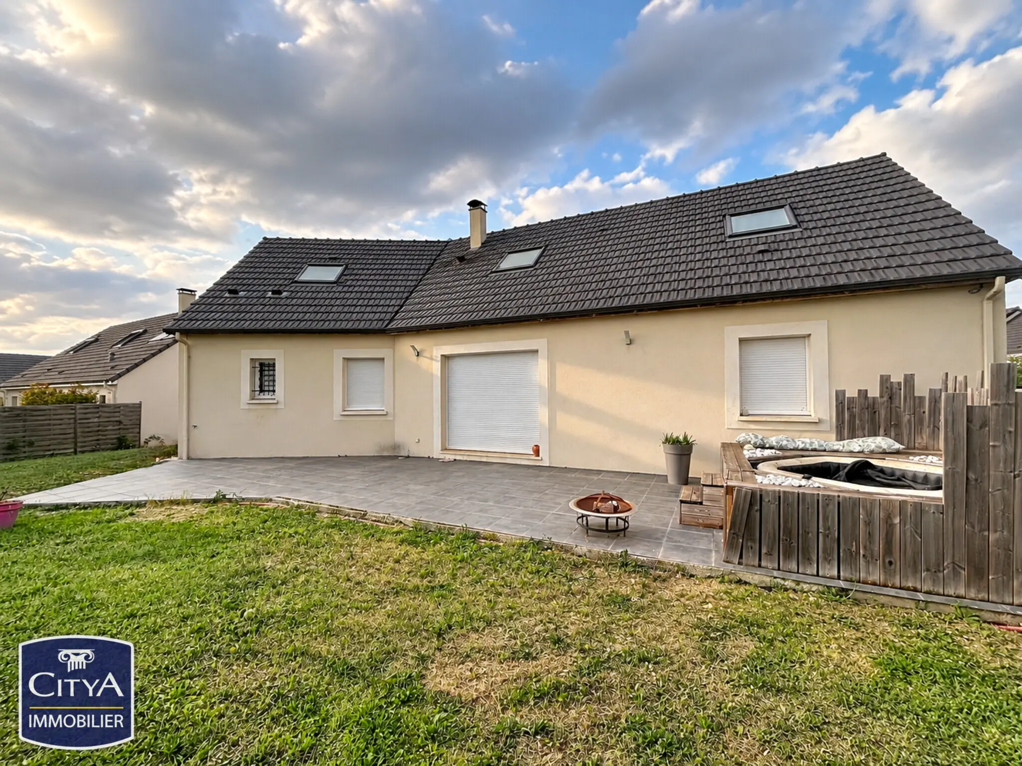 Photo 2 Maison 8 pièces 144.43m²