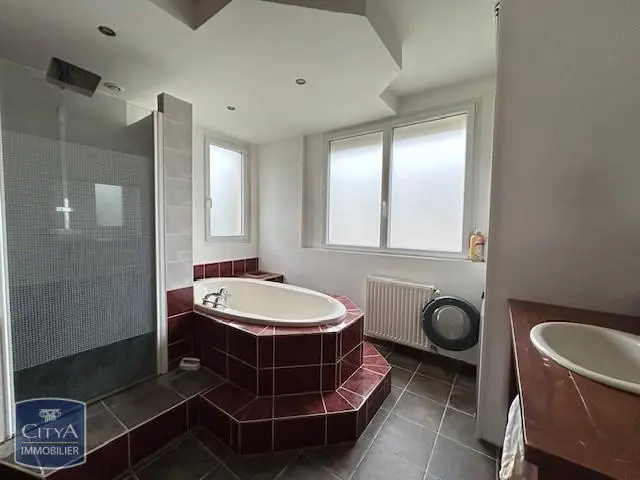 Photo 11 Maison 4 pièces 120m²