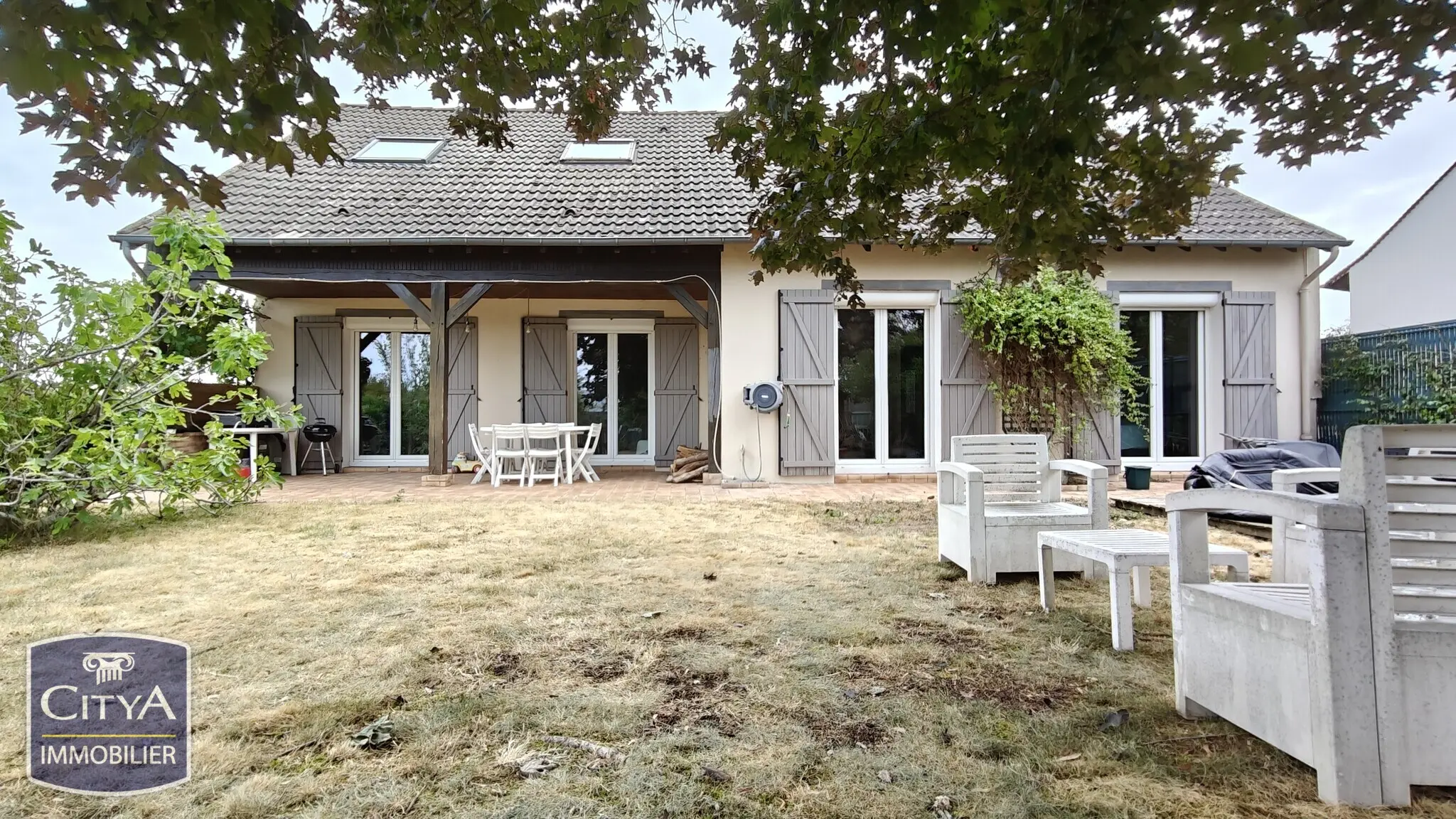 Photo 3 Maison 6 pièces 174m²