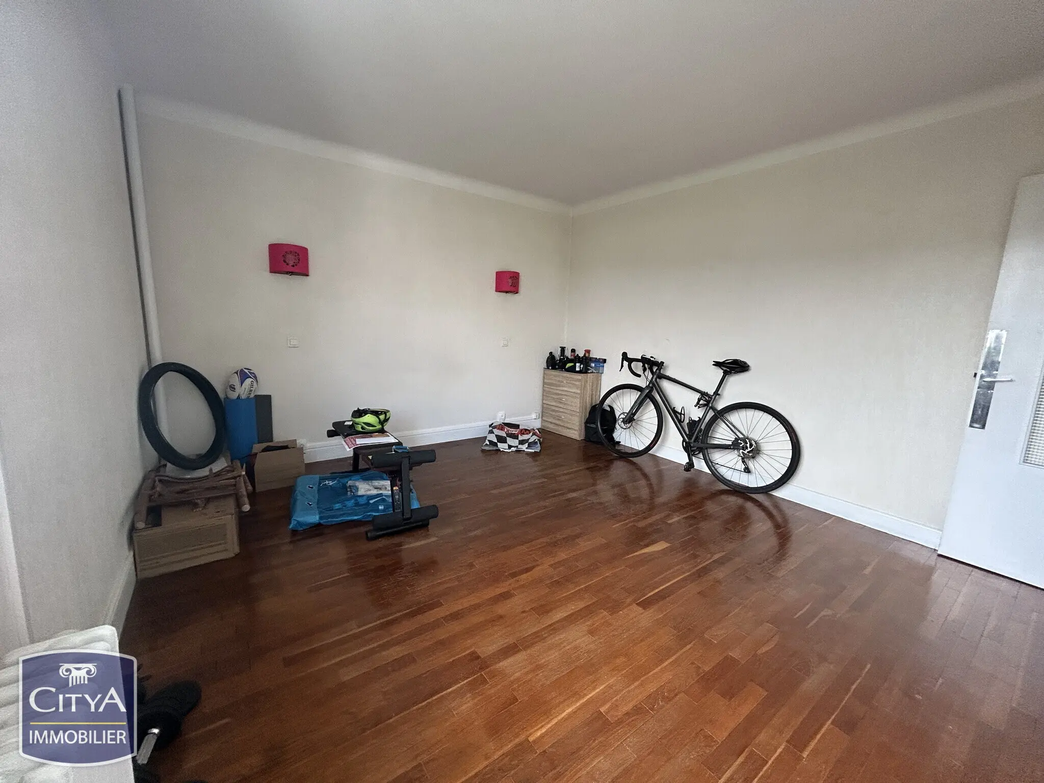 Photo 18 Immeuble 180m²