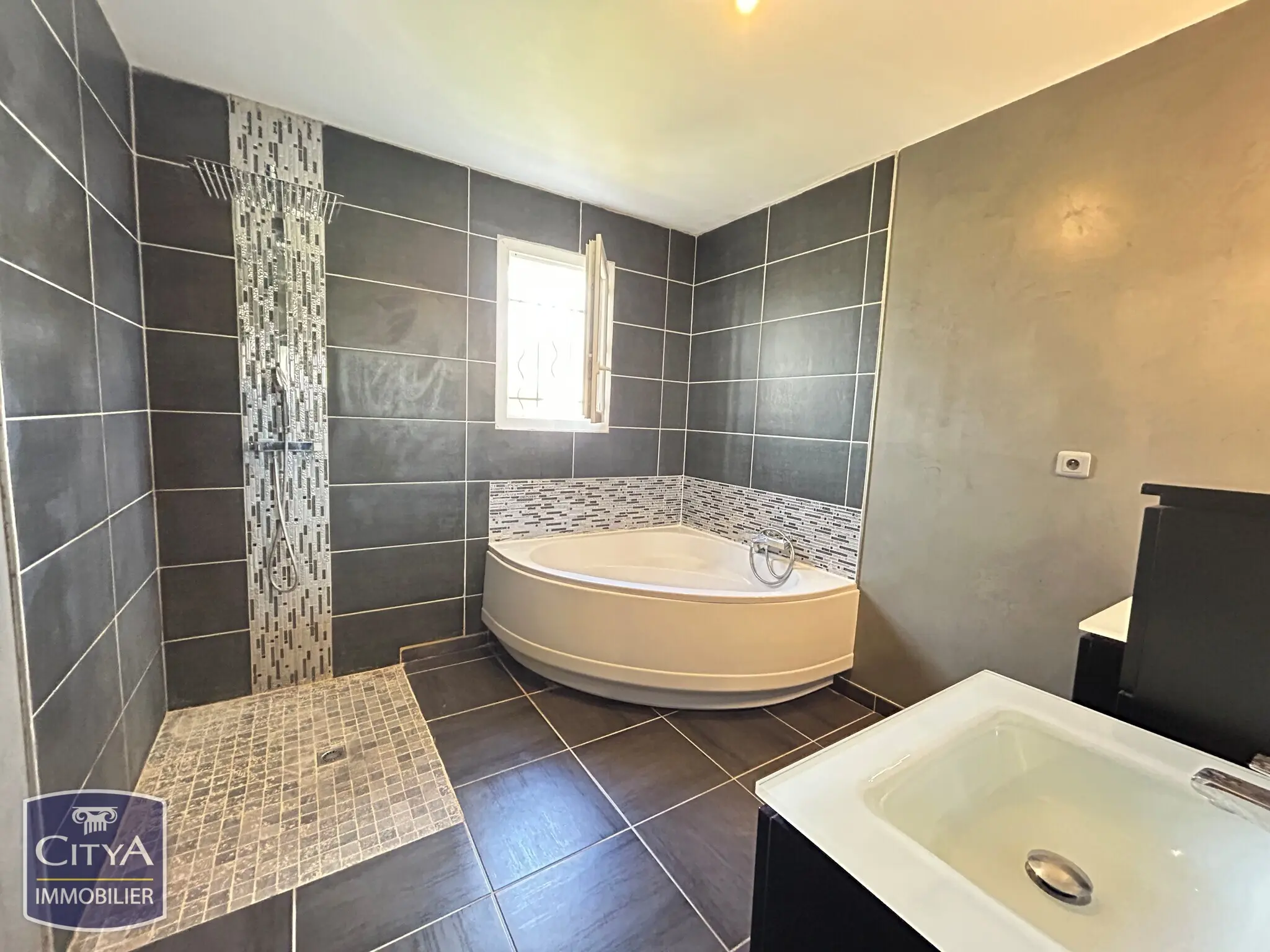 Photo 8 Maison 8 pièces 144.43m²