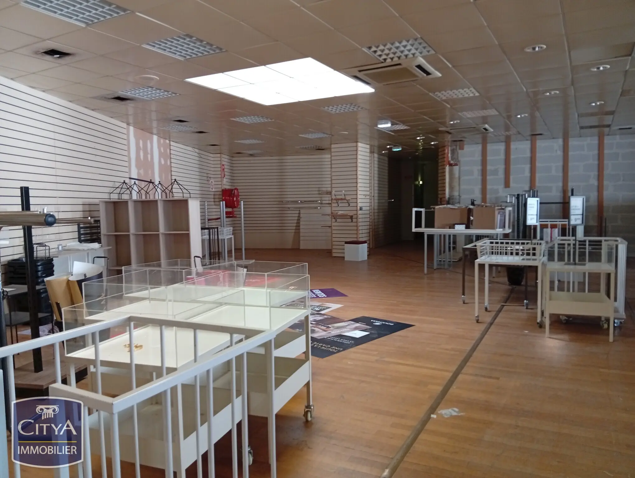 Photo 10 Immeuble 1977m²