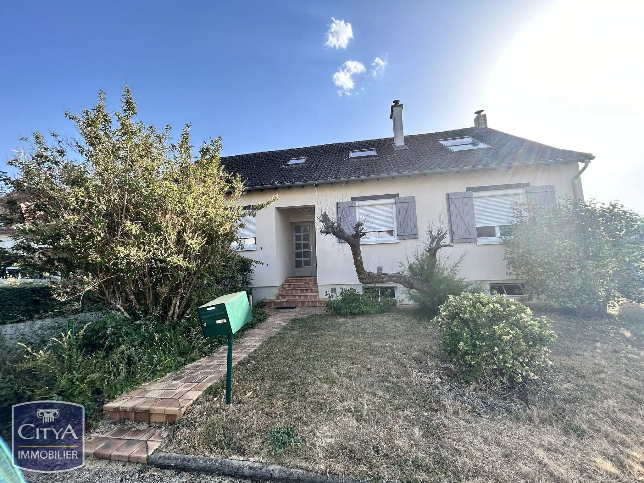 Photo 2 Maison 6 pièces 174m²