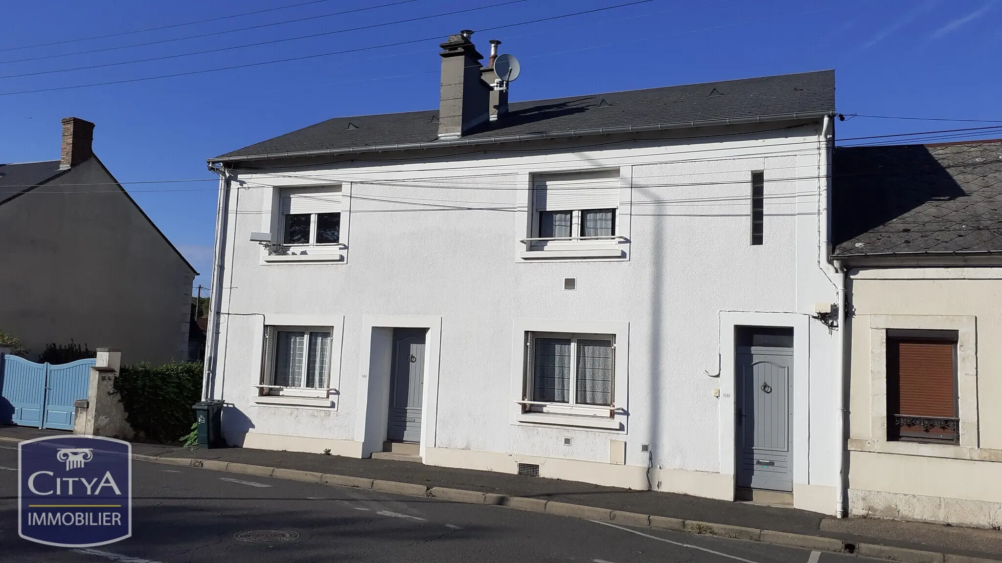 Photo 1 Immeuble 180m²