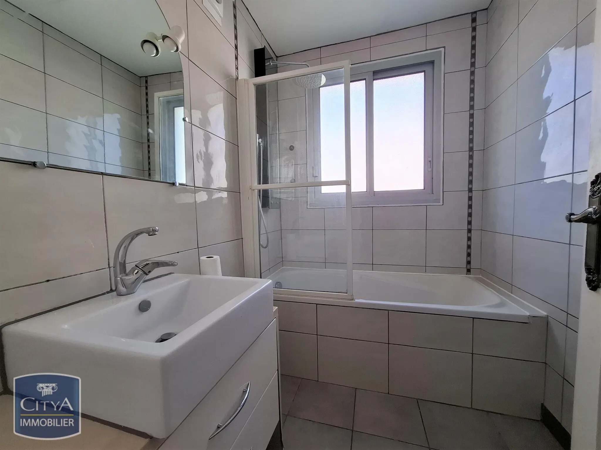 Photo 5 Appartement 4 pièces 101.86m²