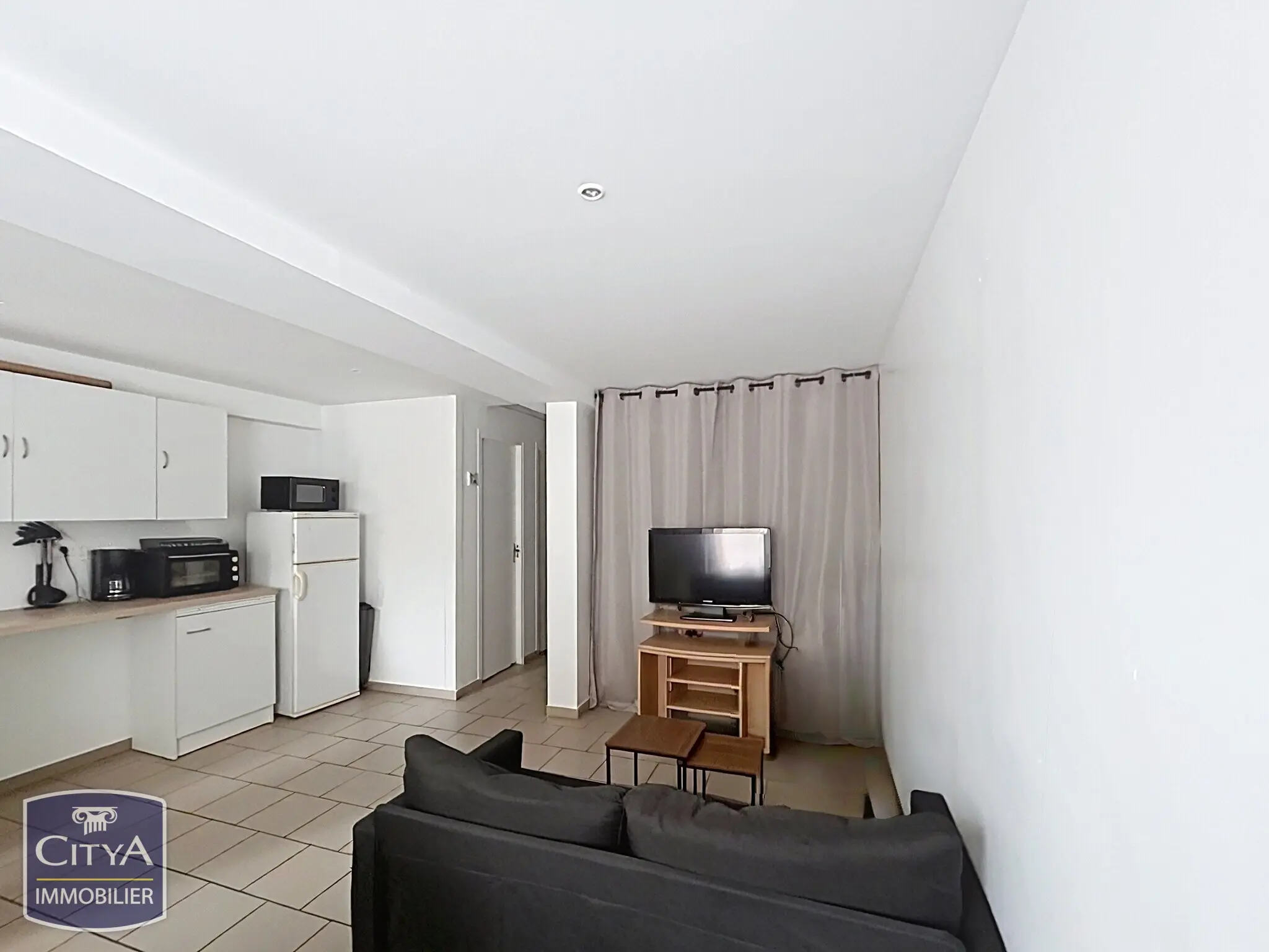 Photo 4 Immeuble 180m²