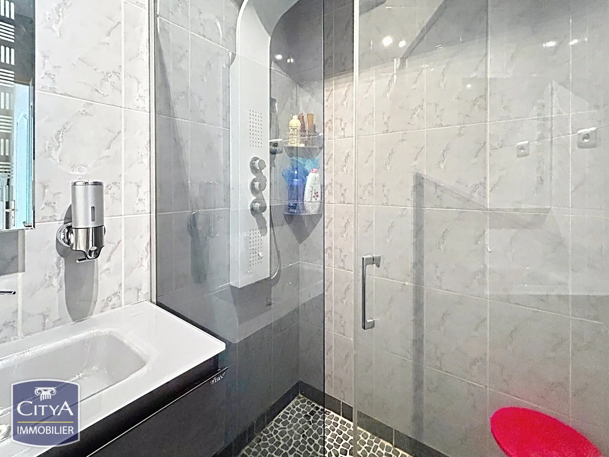 Photo 15 Maison 6 pièces 107m²