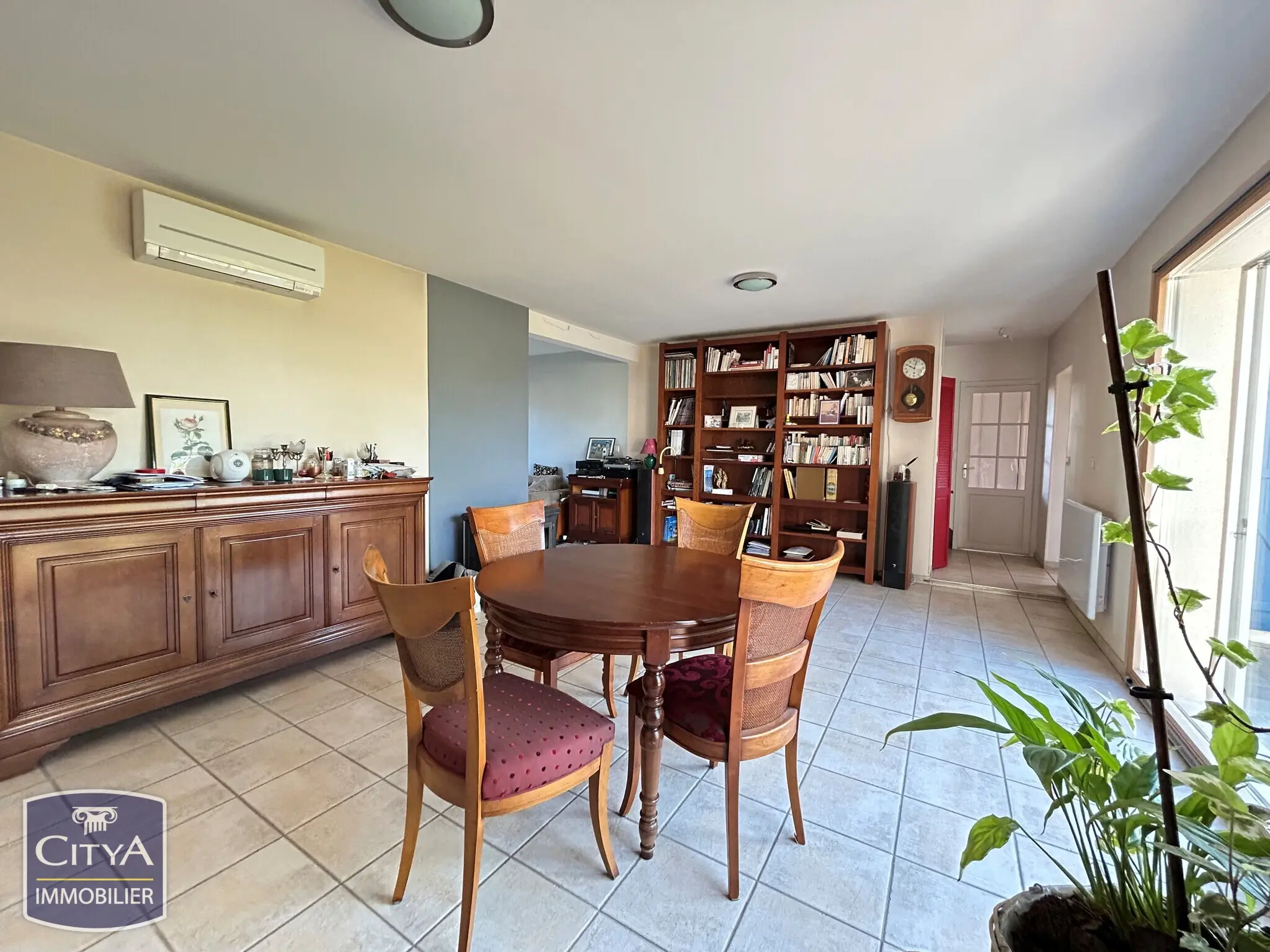 Photo 4 Maison 5 pièces 200m²