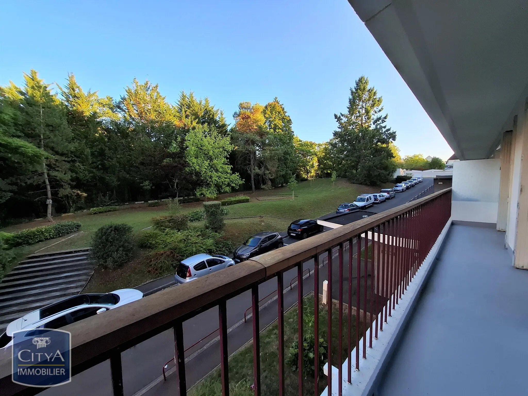 Photo 10 Appartement 4 pièces 101.86m²