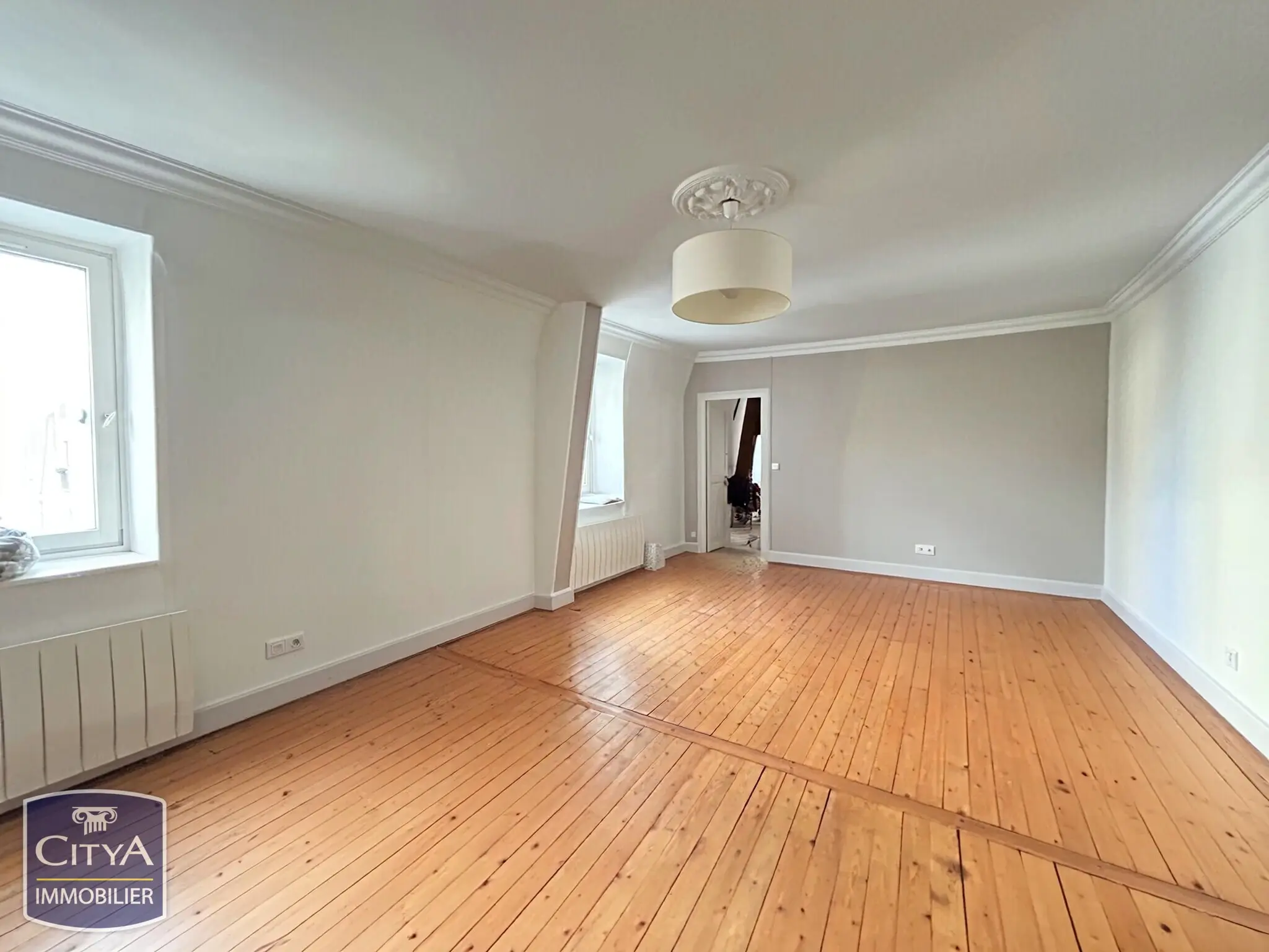 Photo 2 Appartement 4 pièces 100.28m²