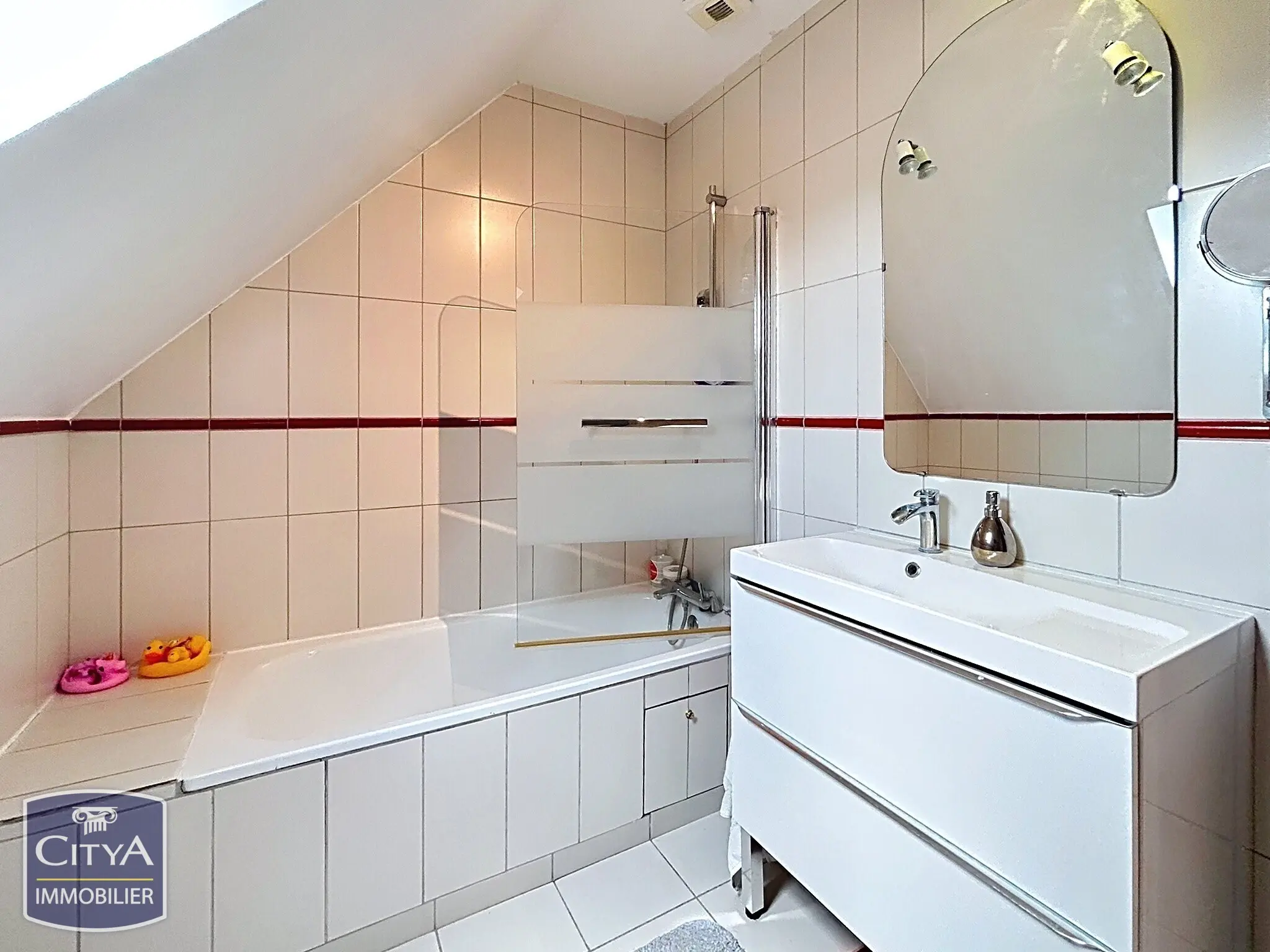 Photo 16 Maison 6 pièces 107m²