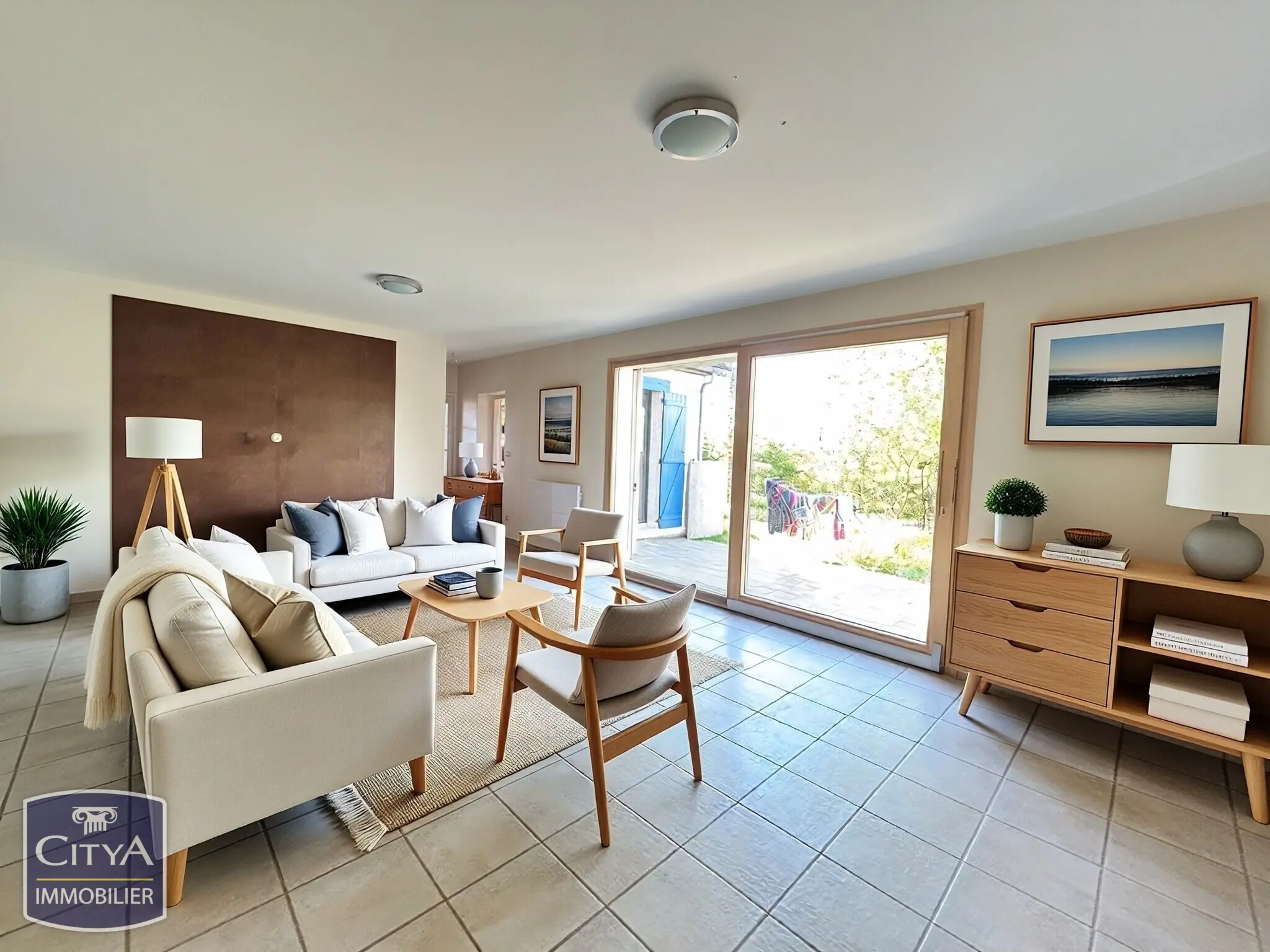 Photo 2 Maison 5 pièces 200m²