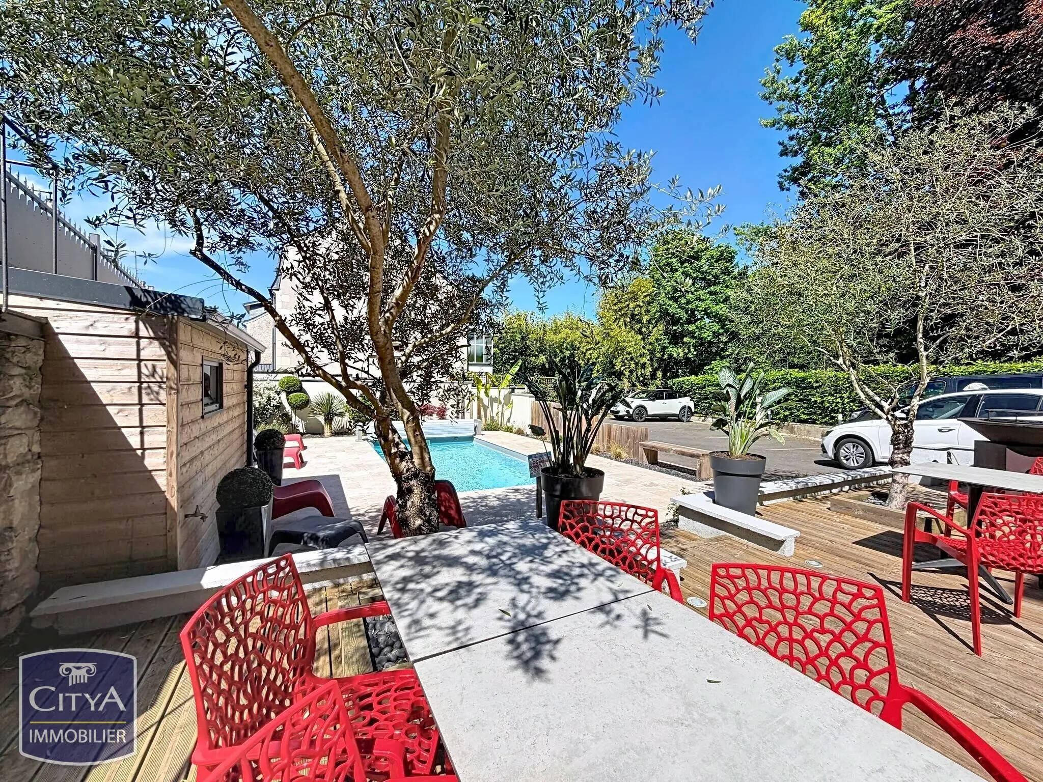 Photo 3 Maison 15 pièces 365m²