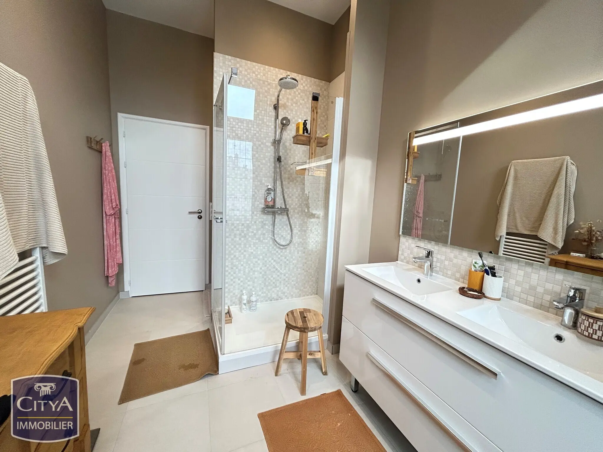 Photo 15 Appartement 4 pièces 123m²