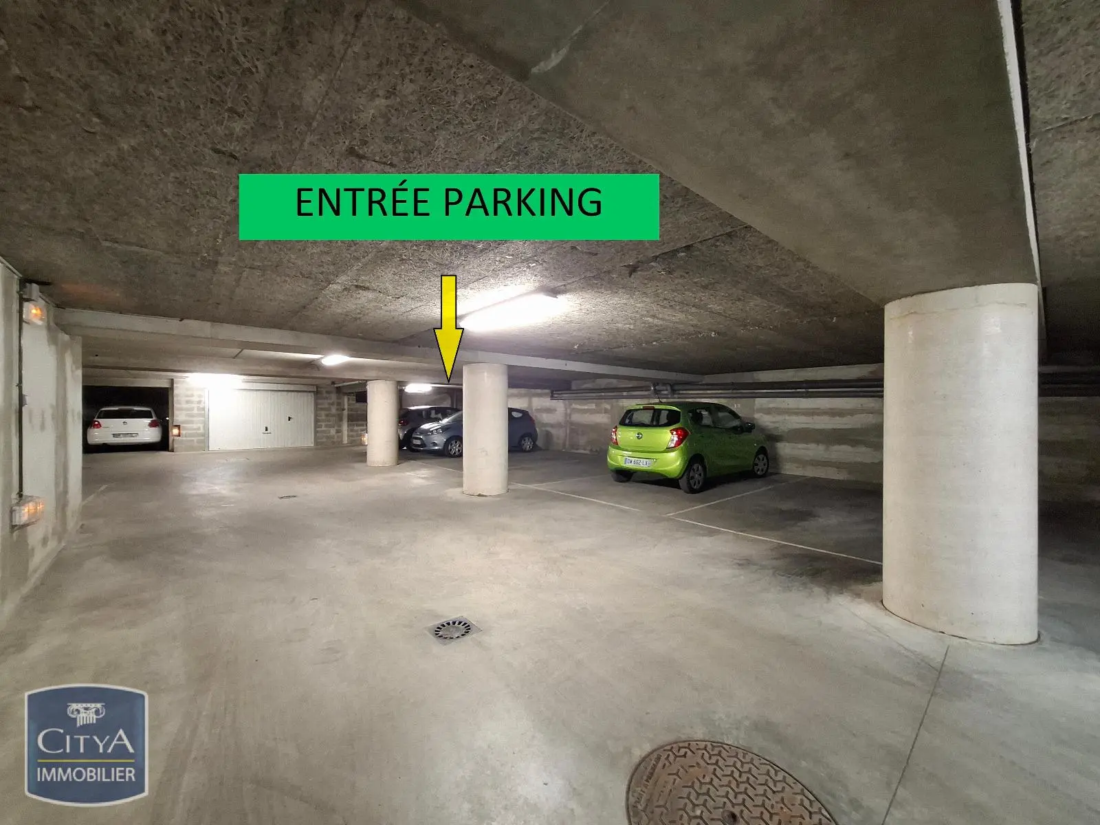 Photo 1 Parking