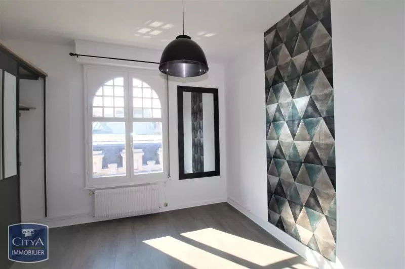 Illustration pour Appartement 3 pièces 80m² Photo Appartement 3 pièces 80m²