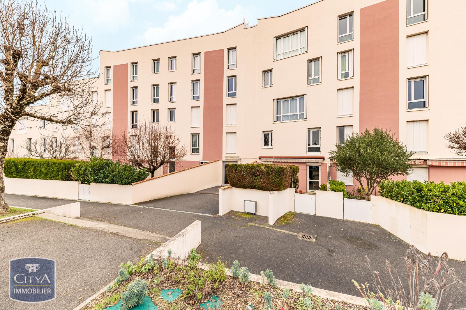Photo 10 appartement Bourges