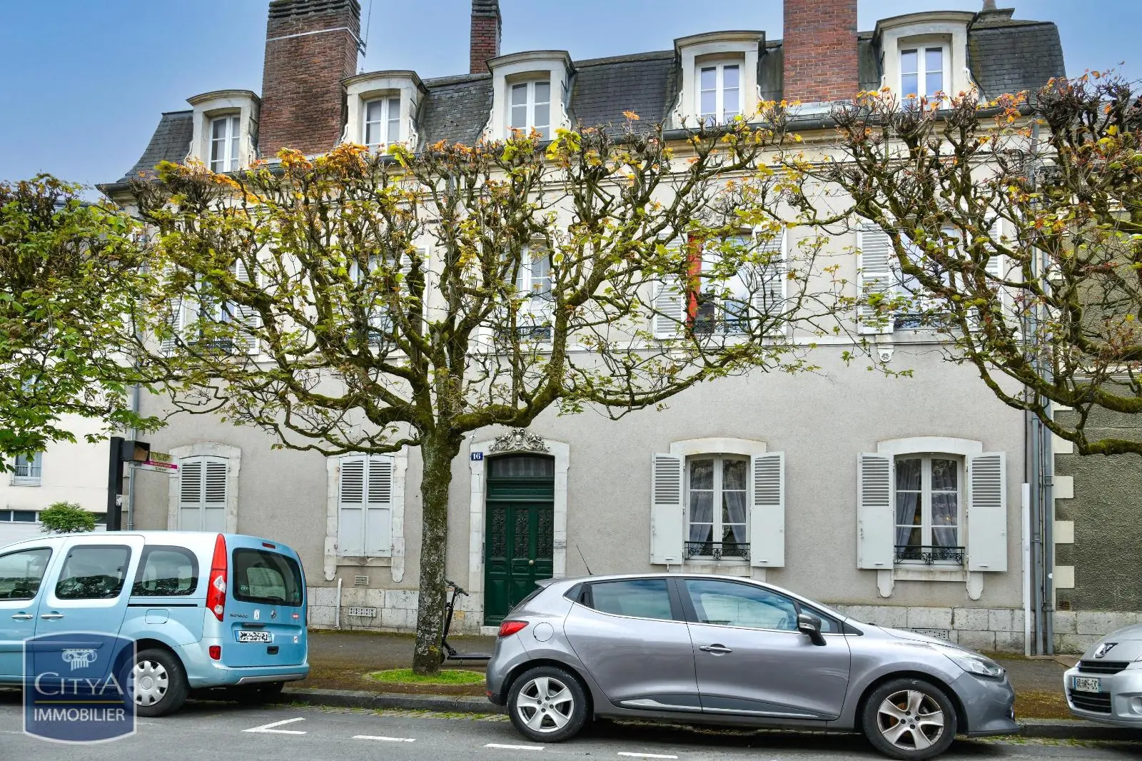 Photo 1 Appartement 1 pièce 40m²