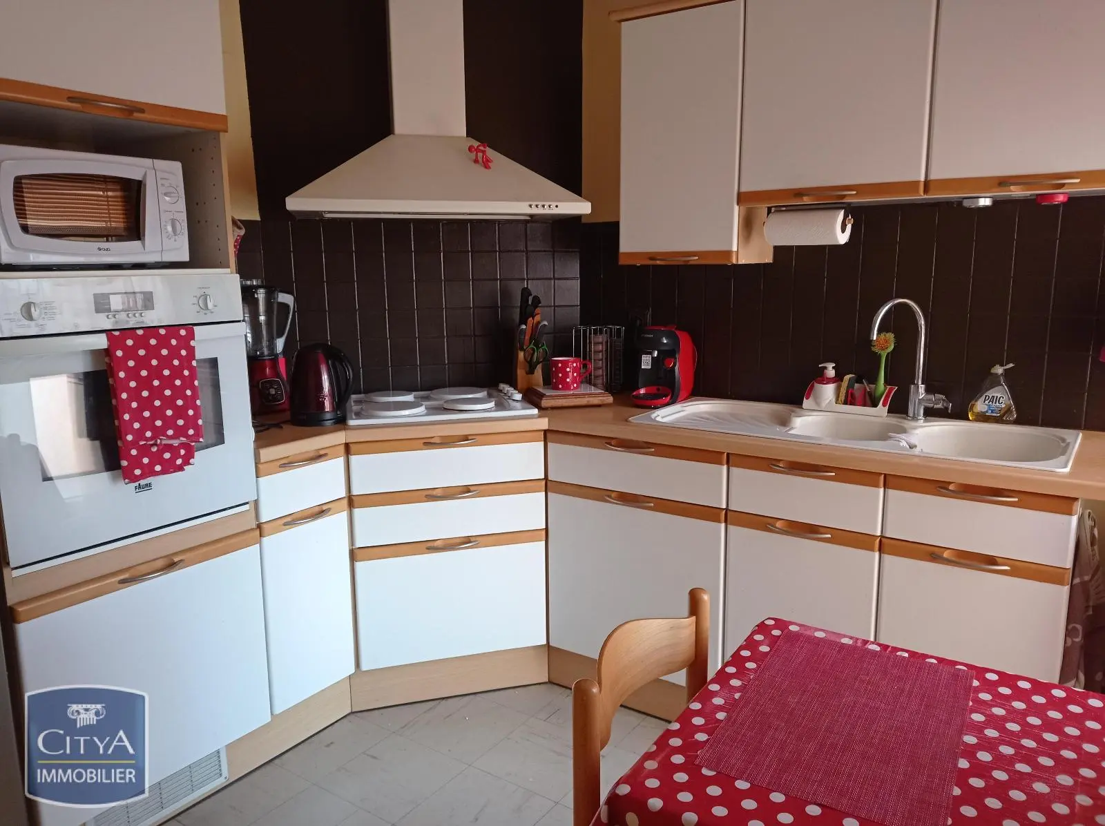 Photo 3 Appartement 4 pièces 77.7m²
